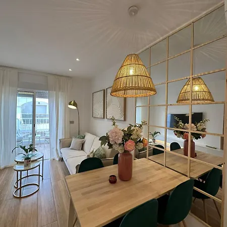 Apartment 4min # Marina Golf # Renovated # Wifi # Smart Tv *