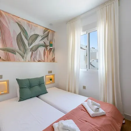 4min # Marina Golf # Renovated # Wifi # Smart Tv Apartment *
